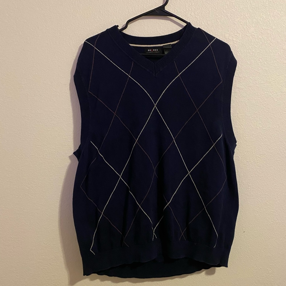 Sweater vest